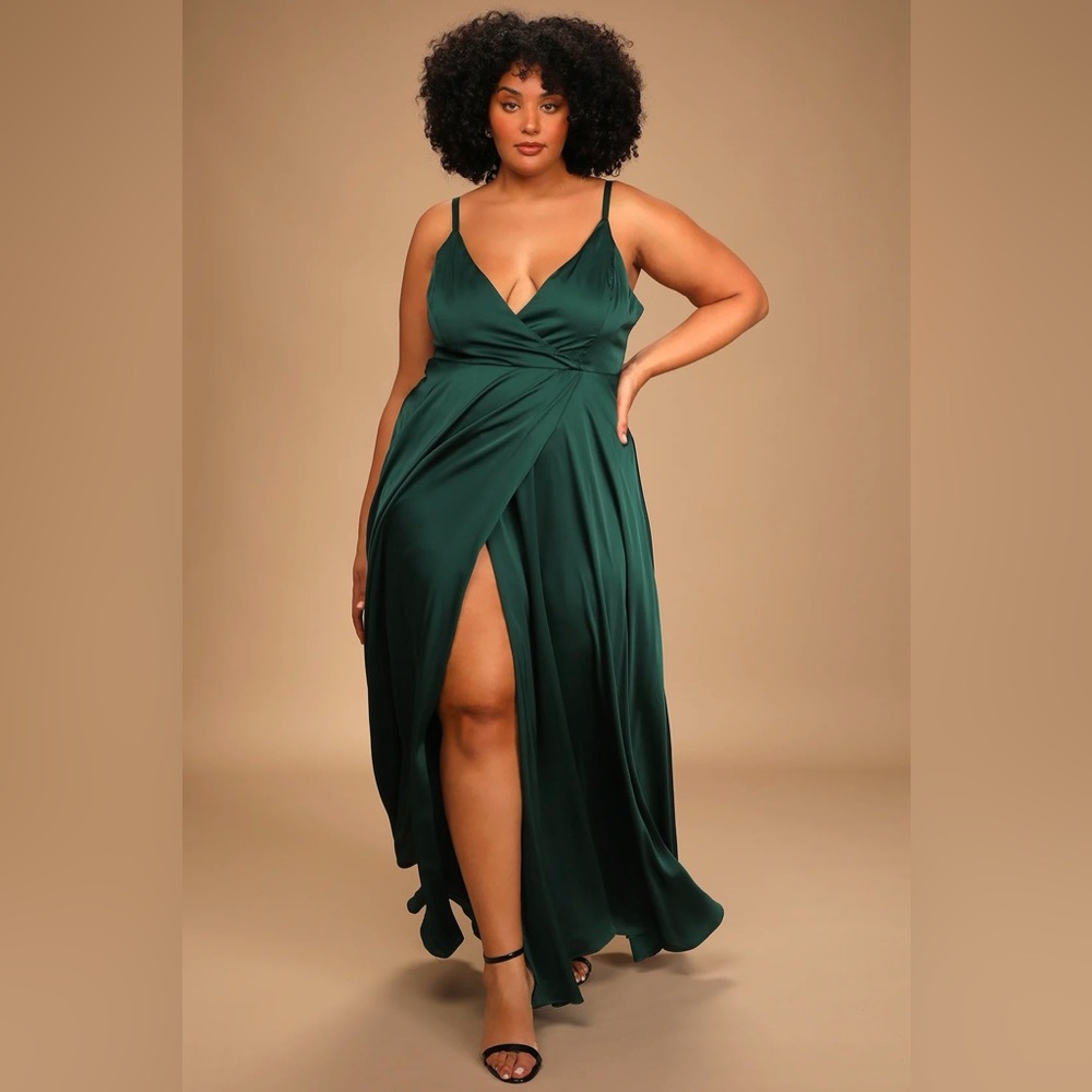 LULU’S: Ode To Love Emerald Green Satin Maxi Dress